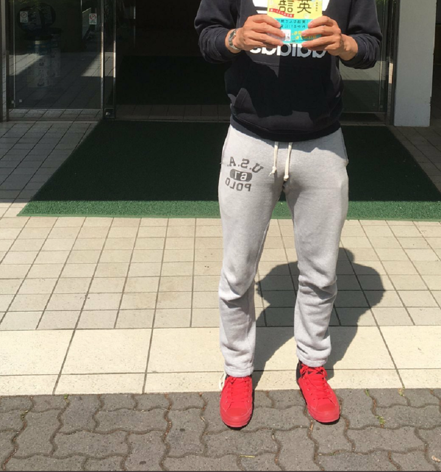 大学生 もっこり