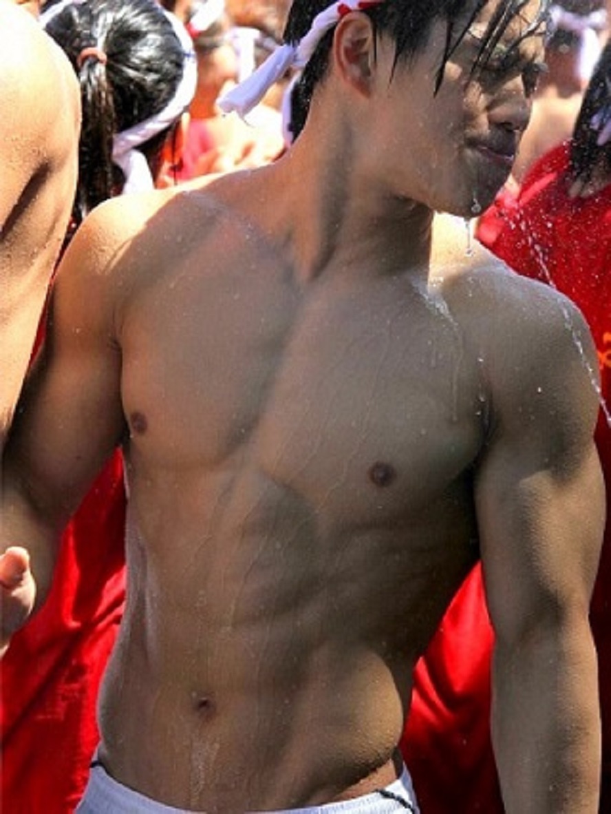 裸体 ボディ 大胸筋爆発イケメンの成長記 十人十色の人生模様